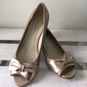 Reaction Kenneth Cole Open Toe